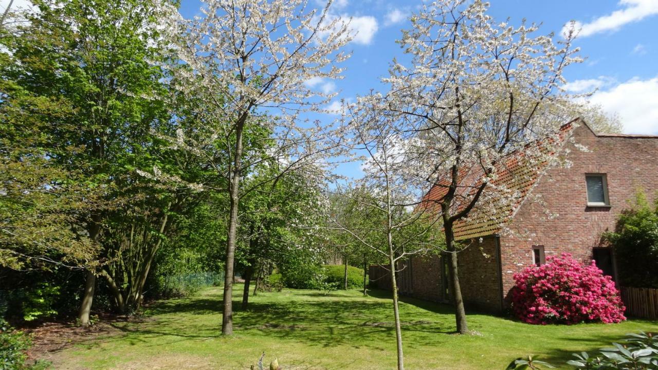 Villa The Two Oaks - Private Garden For Guests à Hertsberge Extérieur photo